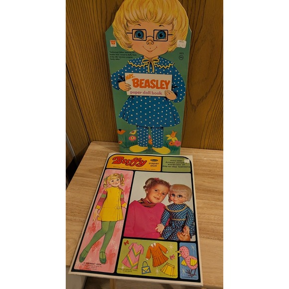 Whitman Other - New VTG 1970s Mrs. Beasley Paper Doll Book & Buffy Family Affair Paper Doll Book